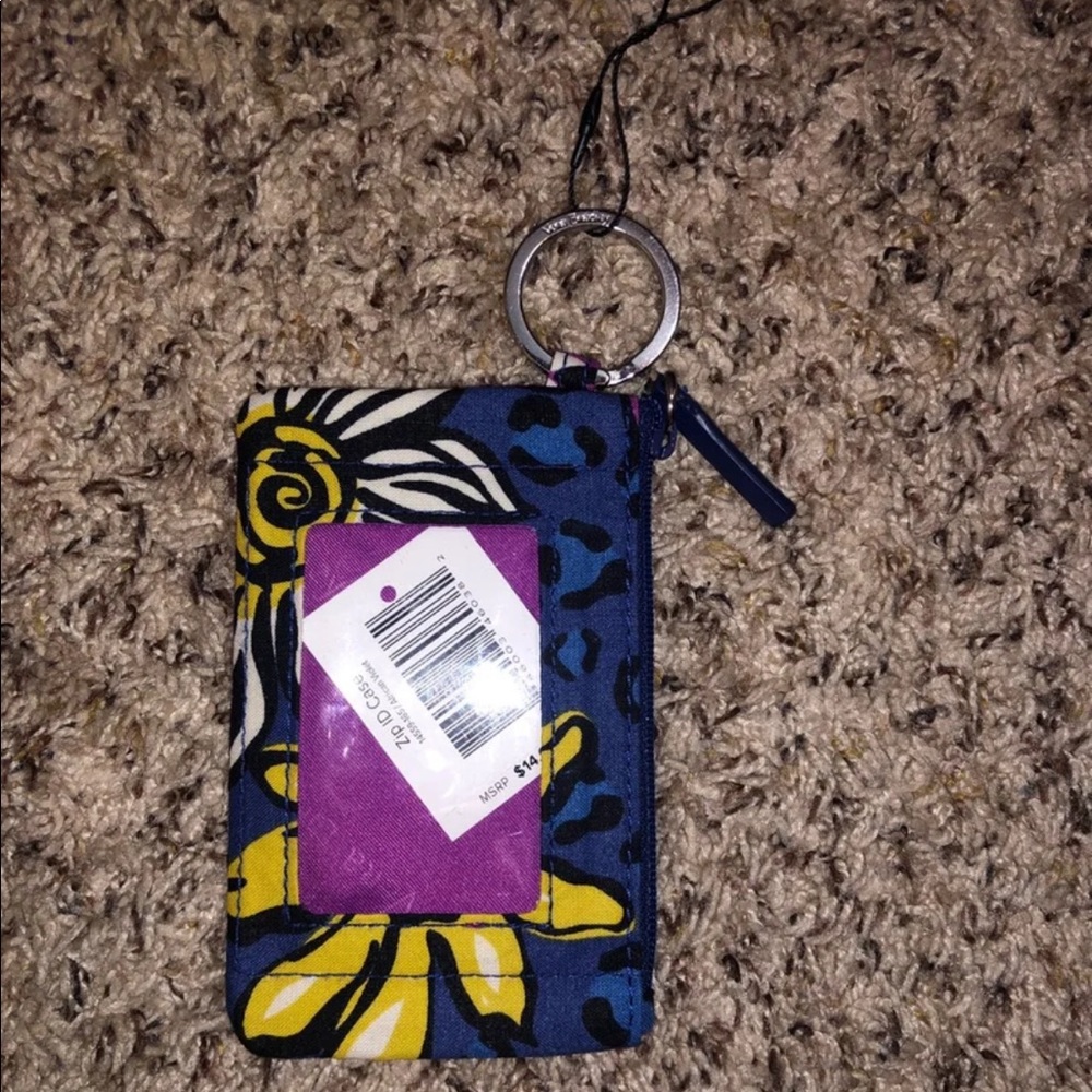 Vera Bradley ZIP Id